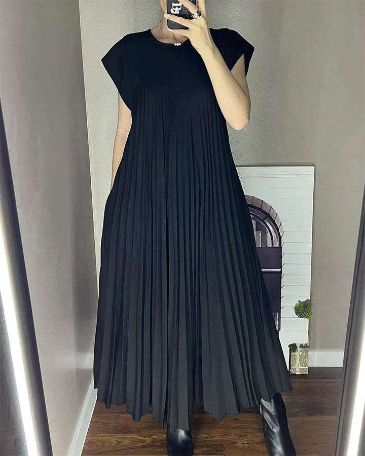 Sia - Sleeveless Pleated Dress