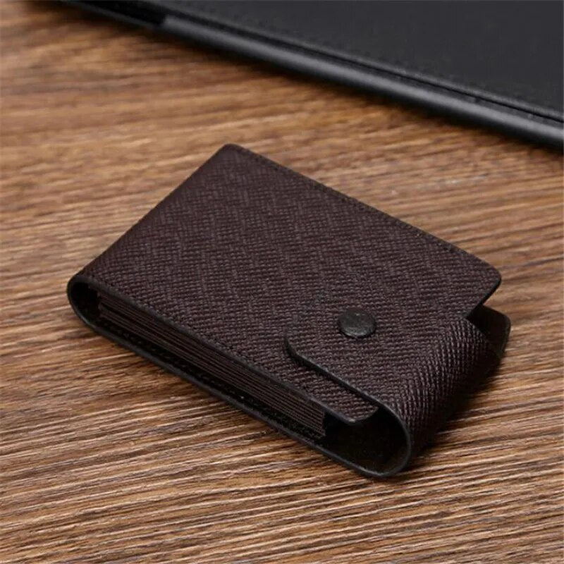 EXECUTIVES ESSENTIAL CARDHOLDER