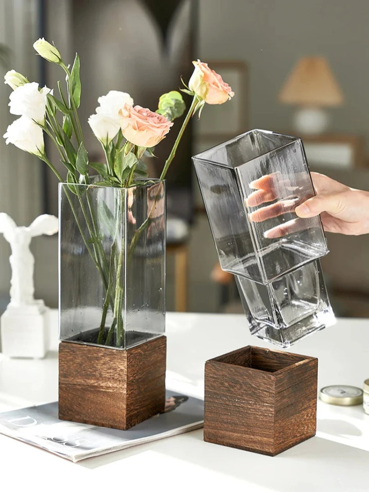 FALKO CRYSTAL VASE