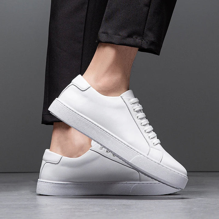 Ulysses™ Men's Sleek Leather Sneaker