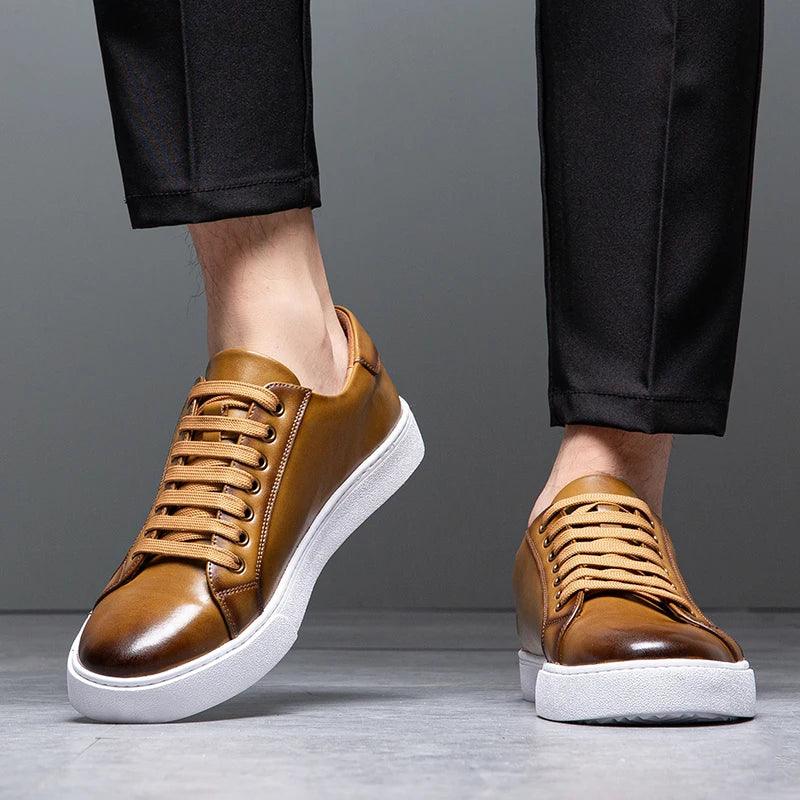 Ulysses™ Men's Sleek Leather Sneaker