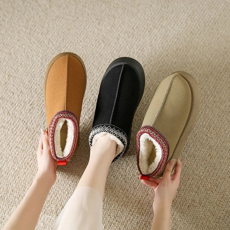 SUEDE RETRO LOAFERS