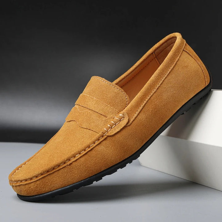 LEVO - SUEDE LOAFERS